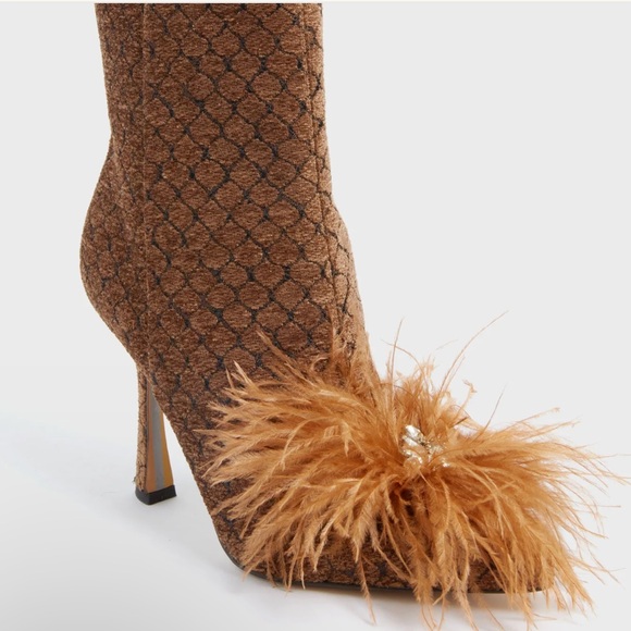 SAM EDELMAN
Brown Ency Booties Size 5 - Picture 2 of 6